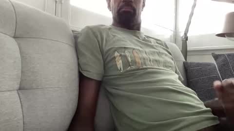 Snapshot of softgrind chatting on 01/09/26, 08:32 softgrind online show from 01/09/26, 08:32
