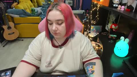 Sofie online show from 02/12/25, 05:58