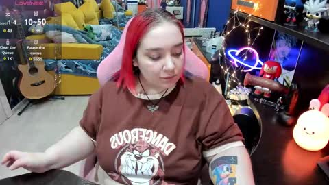 Sofie online show from 03/12/25, 02:23