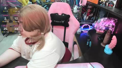 Sofie online show from 09/27/25, 02:38