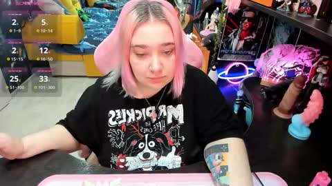 Sofie online show from 10/18/25, 03:20