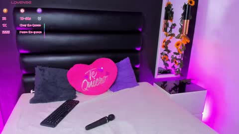 softienymph online show from 09/10/25, 11:43