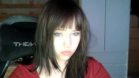 Snapshot of softieva chatting on 06/04/26, 05:08 Eva online show from 06/04/26, 05:08