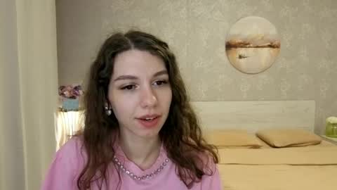 Kelly online show from 04/18/26, 07:07