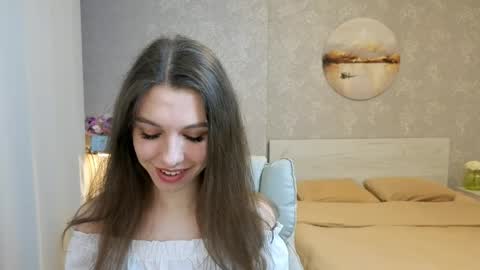 Kelly online show from 04/19/26, 06:10