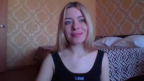 Snapshot of softy_aura chatting on 05/20/26, 09:15 softy_aura online show from 05/20/26, 09:15