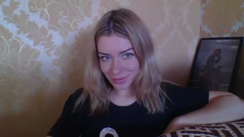 softy_aura online show from 06/26/26, 10:41