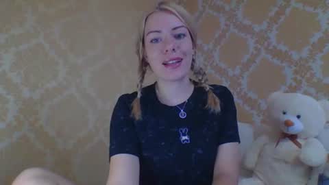 softy_aura online show from 07/22/26, 02:20