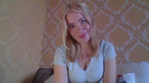 softy_aura online show from 07/28/26, 02:05