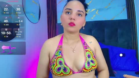 Sol Latiana online show from 05/22/26, 12:11