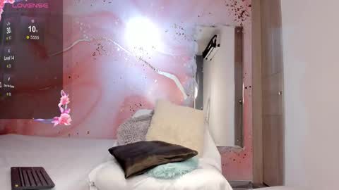 Sol online show from 02/06/26, 03:33