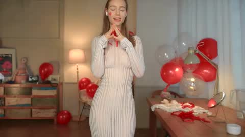 Bella online show from 02/14/25, 03:05