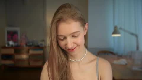 Bella online show from 02/22/25, 02:41