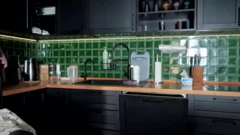 Bella online show from 03/12/26, 04:07