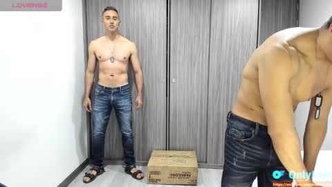 Snapshot of soldier_hugedick chatting on 12/16/24, 12:04 Soldier online show from 12/16/24, 12:04