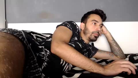 Snapshot of soldiersexx chatting on 12/21/25, 11:17 Soldiersexx online show from 12/21/25, 11:17