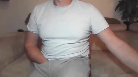 Sole Obedient online show from 11/18/25, 01:22