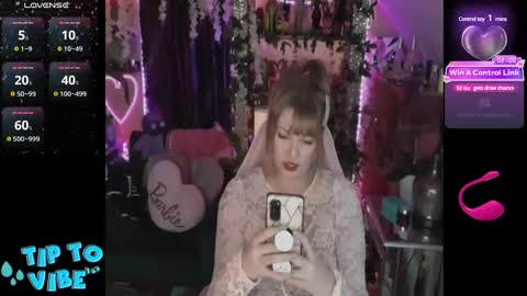 solesticia online show from 01/25/25, 02:26