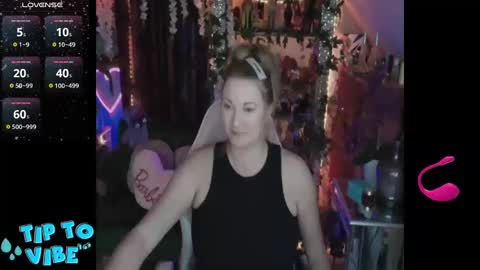 solesticia online show from 01/26/25, 10:46