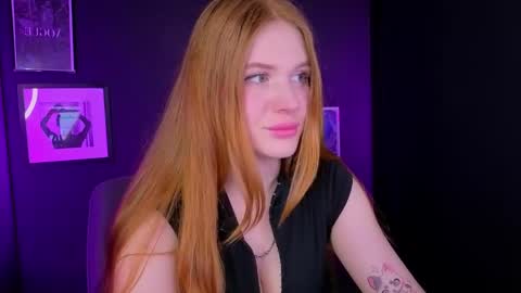 Snapshot of sollarkristy chatting on 05/17/26, 02:02 sollarkristy online show from 05/17/26, 02:02