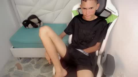 ESTEBAN online show from 05/29/26, 04:54