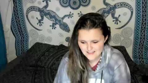 Snapshot of someonesday chatting on 02/02/26, 01:10 SomeonesDay online show from 02/02/26, 01:10