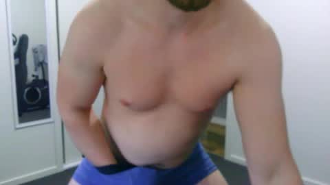 Snapshot of somethingsexysam chatting on 10/12/25, 03:27 Edging Sam JOI online show from 10/12/25, 03:27