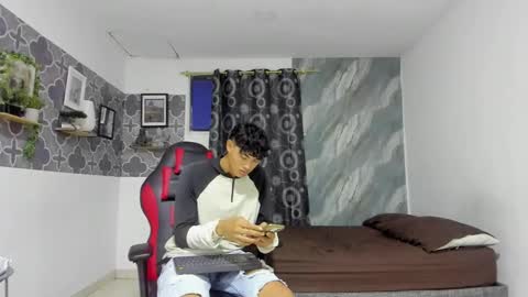 son_hades online show from 02/21/26, 03:51