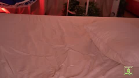 My name isSonya  online show from 09/17/25, 05:36