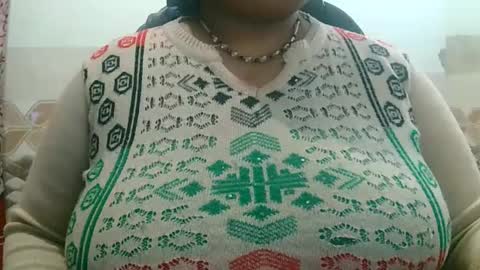 soni88888 online show from 02/01/25, 02:24