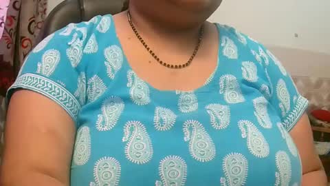 soni88888 online show from 02/07/25, 05:31