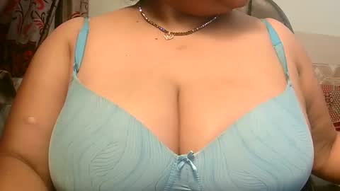 soni88888 online show from 02/24/25, 04:04