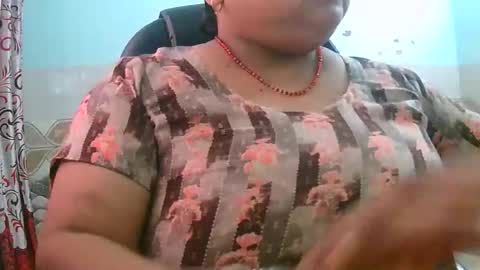 soni88888 online show from 04/08/26, 04:01