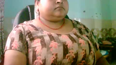 Snapshot of soni88888 chatting on 05/11/26, 03:56 soni88888 online show from 05/11/26, 03:56