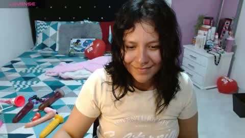 sonialatin69 online show from 02/22/25, 03:58