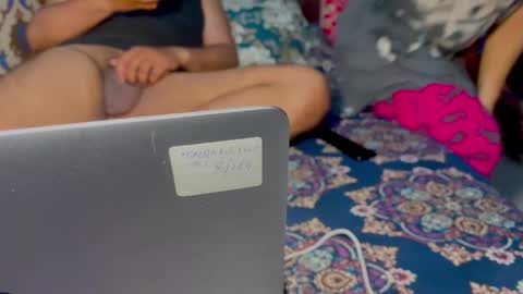 Snapshot of soniaofficial920 chatting on 05/08/26, 08:14 Ws couples online show from 05/08/26, 08:14