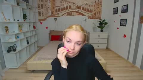 Snapshot of sonnysofia chatting on 04/15/26, 05:58 Sonya online show from 04/15/26, 05:58