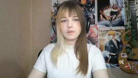 Mila online show from 06/13/26, 04:16