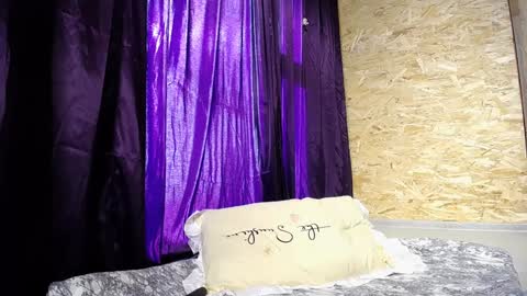 Snapshot of sonya_dead_ahead chatting on 01/20/25, 07:36 Sonya online show from 01/20/25, 07:36