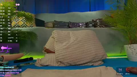 Sonya    online show from 11/25/25, 06:19