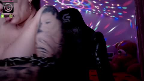 Snapshot of sonyadevon chatting on 12/27/24, 10:55 Sonia online show from 12/27/24, 10:55