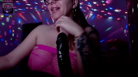 Snapshot of sonyadevon chatting on 01/07/25, 04:08 Sonia online show from 01/07/25, 04:08