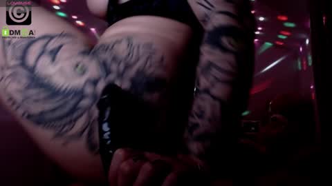 Snapshot of sonyadevon chatting on 01/11/25, 05:20 Sonia online show from 01/11/25, 05:20