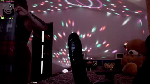 Snapshot of sonyadevon chatting on 01/23/25, 11:37 Sonia online show from 01/23/25, 11:37