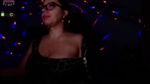 Snapshot of sonyadevon chatting on 10/12/25, 02:54 Sonia online show from 10/12/25, 02:54