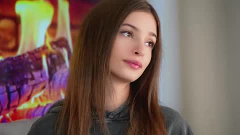 Eva 3 online show from 10/27/25, 10:08