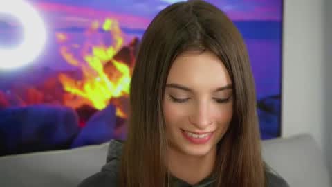 Eva 3 online show from 11/07/25, 12:05