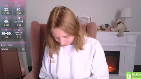 Snapshot of sookonstellita chatting on 10/04/25, 08:40 Litta online show from 10/04/25, 08:40