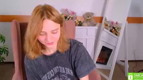 Snapshot of sookonstellita chatting on 10/17/25, 08:44 Litta online show from 10/17/25, 08:44