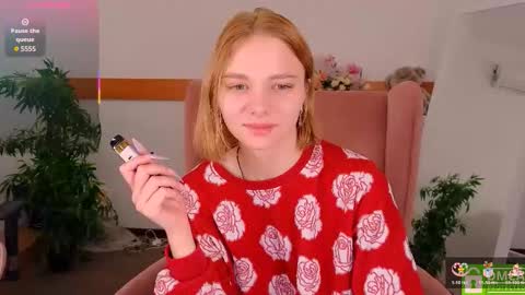 Snapshot of sookonstellita chatting on 11/03/25, 10:53 Litta online show from 11/03/25, 10:53